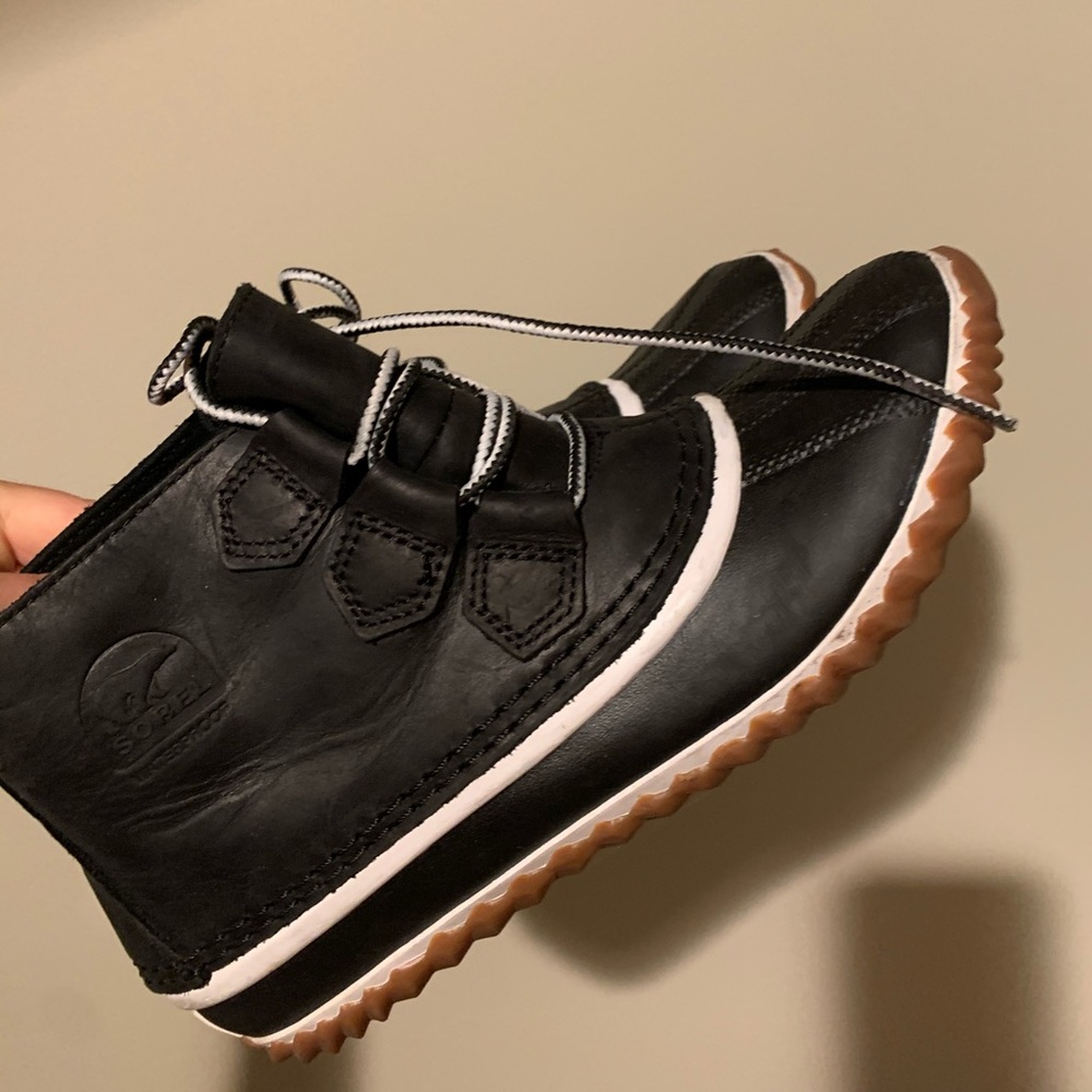 SOREL Waterproof Out ‘n About Boots